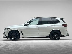 BMW X5 45E M SPORT XDRIVE *HUGE SPEC* - Image 4