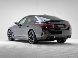 BMW i4 40 M SPORT EDRIVE - Image 4