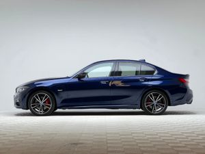 BMW 3-Series 330E M SPORT PRO EDITION - Image 4