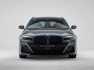 BMW 5-Series 520D TOURING M SPORT - Image 2