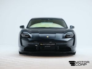 Porsche Taycan TURBO SPORT TURISMO 671HP - Image 2