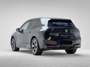 BMW iX 40 M SPORT PAN ROOF - Image 4