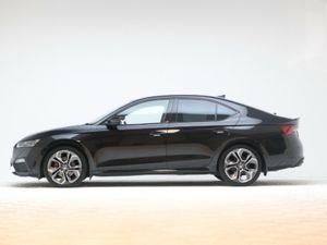 Skoda Octavia RS 2.0TDI 200HP DSG - Image 4