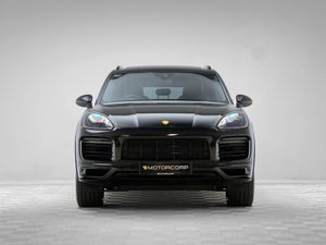 Porsche Cayenne PLATINUM EDITION 3.0 V6 - Image 2