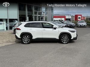 Toyota Corolla Cross 1.8 SPORT - Image 2