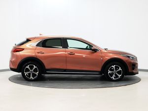 *56* 2022 Kia XCeed 3 1.6 PHEV - Image 3