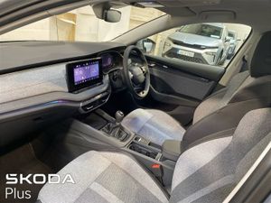 Skoda Octavia Selection 1.5tsi 115bhp  delivery M - Image 4