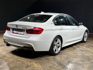 BMW 3-Series 330E M SPORT - CRUISE CONTROL - REVER - Image 4