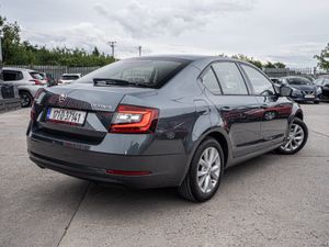 2017 Octavia 1.2tsi/High spec/FSH/1yr warranty - Image 2