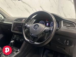 Volkswagen Tiguan 4 Motion Highline Auto - Straig - Image 2