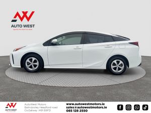 2022 Toyota Prius Self Charging Hybrid Automatic - Image 4