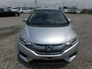 2014 Honda Fit 1.5 Hybrid LOW KMS - Image 4