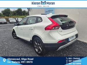 Volvo V40 AUTO - Image 3