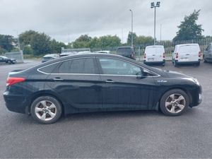 Hyundai i40 EXECUTIVE 4DR - Image 3