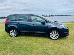 Peugeot 5008 1.6 HDI BLUE 120 ALLURE AUTO 5DR - Image 3