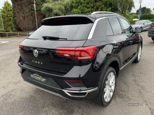 Volkswagen T-Roc SEL - Image 4
