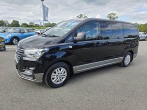 Hyundai i800 SE - Image 2