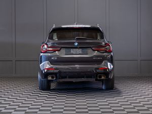 2024 BMW X3 X-Drive 30e M-Sport - Image 4