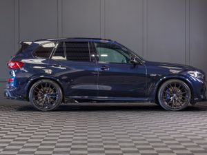2022 BMW X5 X-Drive 45e M-Sport - Image 2