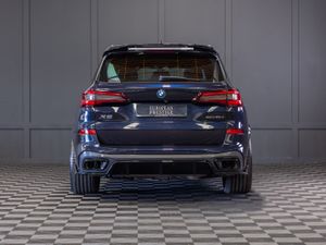 2022 BMW X5 X-Drive 45e M-Sport - Image 4