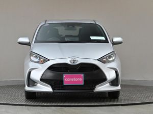 Toyota Yaris 1.0 Auto Petrol  9 android Car Playe - Image 2