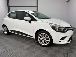 18 Renault Clio Dynamique Nav 1.2 Petrol - Image 3