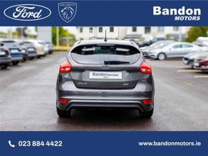 Ford Focus Focus St-line Tdci St-line Navigation - Image 2