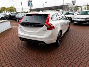 VOLVO V60 2.0D4 SE LUXURY DELUXE 5DR ESTATE AUTOMA - Image 3