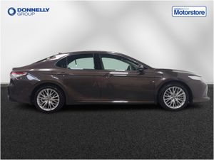 Toyota Camry Saloon Excel - Image 3