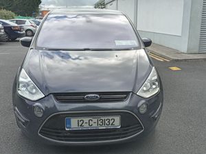 Ford S-Max 2012 / 7 Seater / Manual / 2.0 Diesel - Image 2