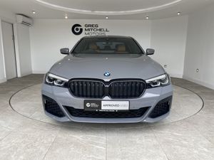 BMW 5-Series 2022 - Image 2