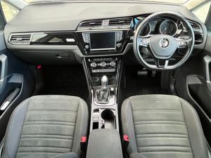 Volkswagen Touran Highline 1.4 7 Seater Auto New - Image 2