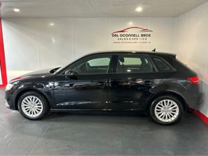 Audi A3 SE NAV TECHNIK TDI - Image 2