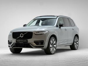 Volvo XC90 RECHARGE T8 PLUS AWD *7 SEATS* - Image 3