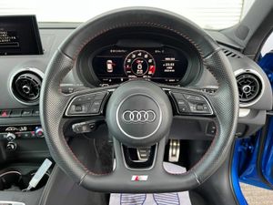 Audi S3 QUATTRO 2.0 TFSI AUTO // FACELIFT MODEL // - Image 4