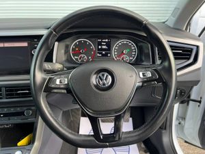 Volkswagen Polo COMFORTLINE 1.0 TSI AUTO // DIAMON - Image 4