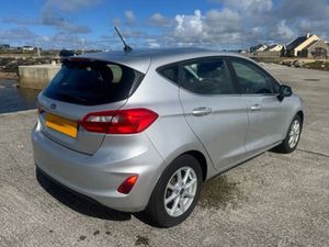 Ford Fiesta Zetec - Image 3