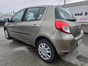 Renault Clio 2010 1.1Petrol Warranty - Image 4