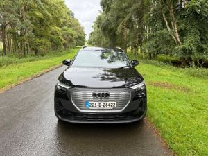 Audi Q4 E E-tron 2022 40 Advanced - Image 2