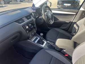 Skoda Octavia Ambition 1.0tsi 115HP - Image 3