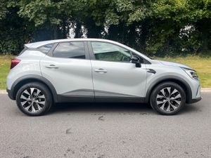 Renault Captur 2023 (TAX 06/27 TAX 06/26) - Image 3
