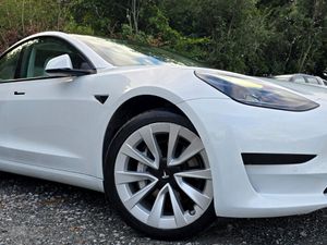 🔥 2022 Tesla Model 3 Standard Range Plus - Image 4