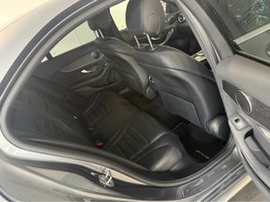 Mercedes-Benz C-Class 300 AMG LINE EDITION DE - Image 4