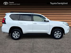 Toyota Land Cruiser LWB COMMERCIAL MANUAL // AIR C - Image 3