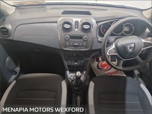 Dacia Sandero Stepway TCe 90 S S Stepway Alternat - Image 3