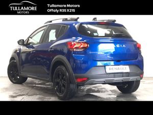 Dacia Sandero Stepway TCe 90 Extreme - Image 3
