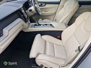 Volvo XC60 T6  plug In Hybrid  Awd  Plus (dark Th - Image 4