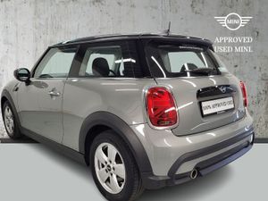 MINI Cooper Cooper Classic - Image 3