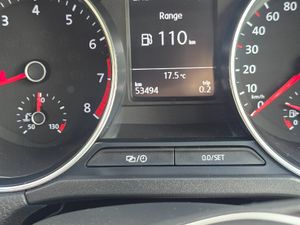 VW Polo 2015 Automatic - Image 2