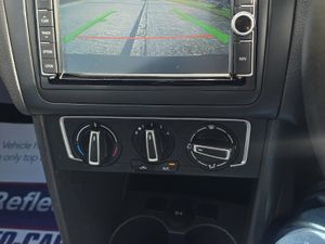 VW Polo 2015 Automatic - Image 3